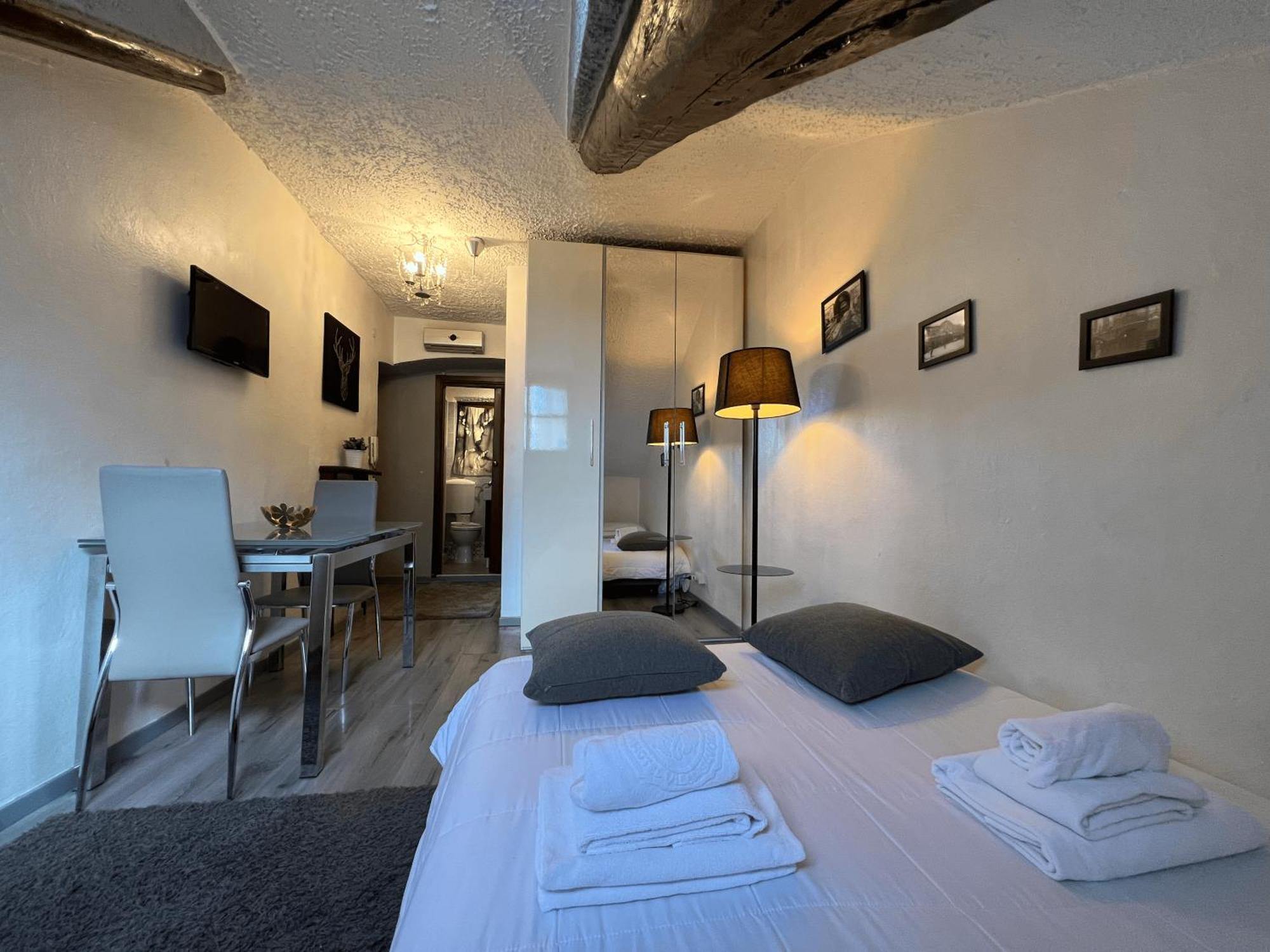 Porta Nuova Attic Room トリノ エクステリア 写真